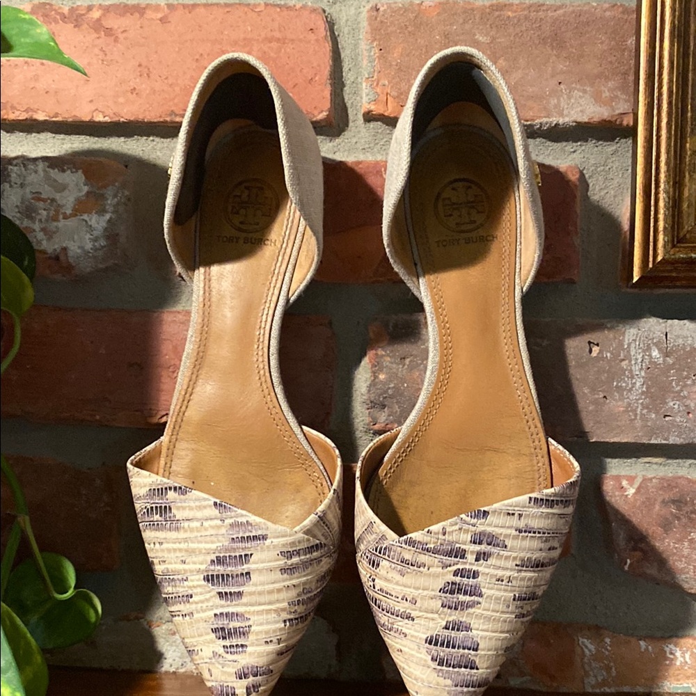 Tory Burch Beige and Purple Flats